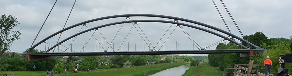 Baubegleitende Vermessung einer Bogenbrücke